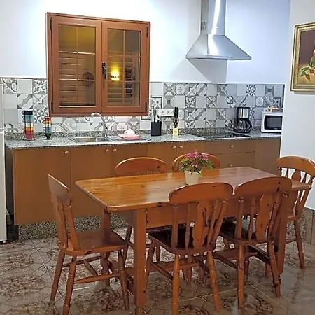 Casitas Gutiérrez Moya (Gran Canaria)